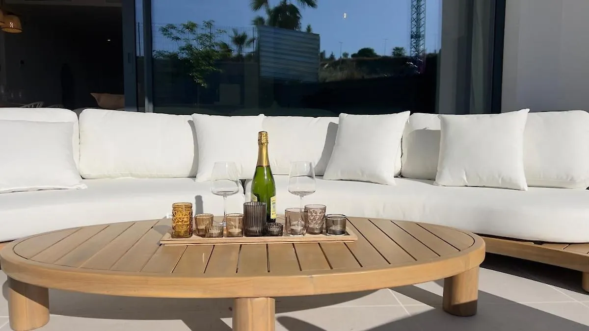 Beautiful 1-Bedroom Apartment In Estepona