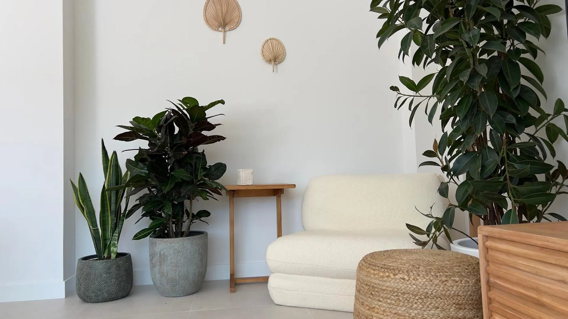 Beautiful 1-Bedroom Apartment In Estepona